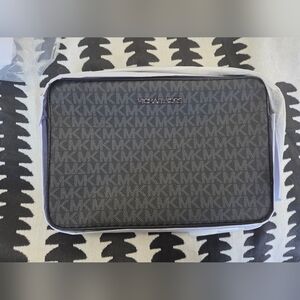 Micheal Kors Jet Set Large Black Printed Logo Crossbody Bag